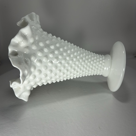 Vintage Milk Glass Hobnail Vase - Picture 9 of 17